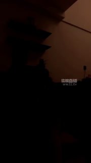 【辣姐辣妹】306 母狗发骚日常的封面