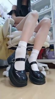 TLWW26655【yukis雪】第一视角_玛丽珍白袜裸足_mp4的封面