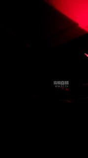 TLWW23929【奈米S】第一视角_暴力踢裆踢头废物狗的封面