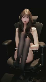 TLWW25183【指针S】第一视角-黑丝裸足诱惑的封面