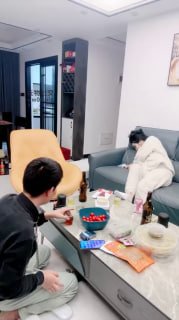 【黛樱S】048_双主生活化圈养奴隶狗_双S_姐妹花让抖M哥哥做奴的封面