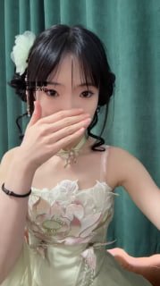 TLWW22553【灵芷S】第一视角_盯射辱母辱妻香水控制的封面