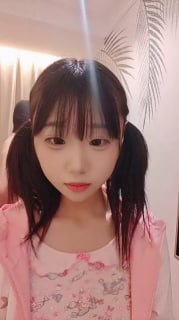 TLWW24528【绯樱猫和白雪兔】深喉踩_圣水洗礼～的封面