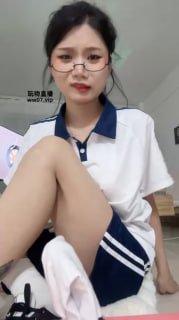 【万万S】043 第一视角-来吸姐姐的臭棉袜的封面