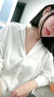 【黛樱S】018 狗就应该跪着 VTL39272的封面