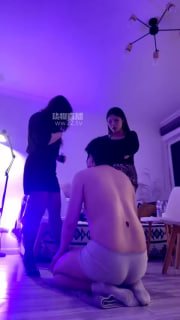 TLWW24888【十一S】男大不溜回家舔妈妈脚的封面