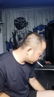 #子洛的封面