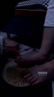 TLWW24218【薇薇S】沉浸式脚喂食场的封面
