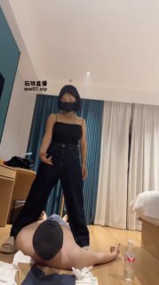TLWW23340【苏苏S】玉足深喉-脚抽耳光的封面