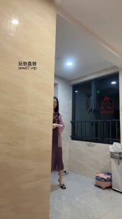 【小麦S】104_吃红金的废男_白领主_下班回家狂虐家奴的封面