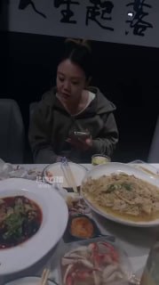 TLWW24607【海海】桌底视角-主人吃饭我舔鞋的封面