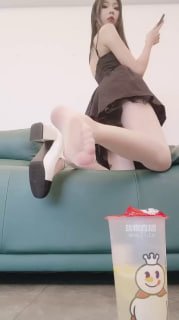 TLWW26933【蔻依诺】第一视角-你的蜜雪冰城.mp4的封面