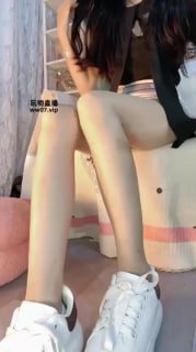 【大二苒苒】045 第一视角-船袜小白鞋寸止的封面