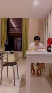 TLWW23474【甜味药丸】SM方式挑逗抖M学生做狗【上】的封面