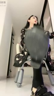 TLWW22594【曼欲S】第一视角_高质量红绿灯龟责控制射精辱母虐阳口水贴脸盯的封面