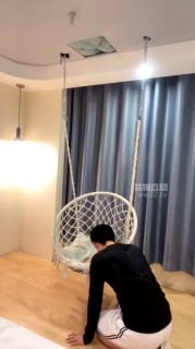 TLWW24519【菲菲S】学姐开发高三学弟【上】的封面