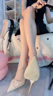 #大二苒苒的封面