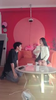 TLWW26440【女生脚汗清洁大师】开发素人女神做S的封面