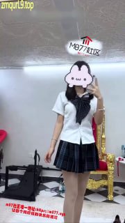 cindy女王_JK黑色_小皮鞋_隔板_踩射_贱狗_JJ的封面