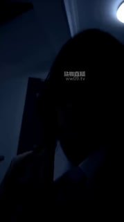 TLWW22124【懒洋洋】骑马-脚下踩喂食的封面