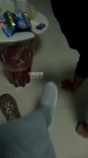 TLWW25533【小核桃可可】超脏鞋底重口喂食的封面