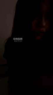 TLWW25631【小鱼祖宗】第一视角-红金裸足的封面