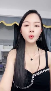 TLWW26266【琳达达】第一视角-贱狗进来仰望我的封面