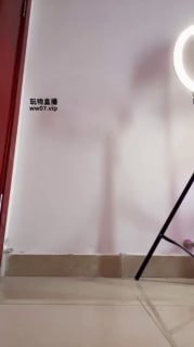 TLWW23052【小欲魔王】第一视角_口水寸腋下臀榨的封面