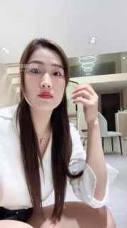 【晨颜S】095 带闺蜜开发性感骚货si爱 TLWW04288的封面