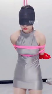 #MEUNEEN的封面