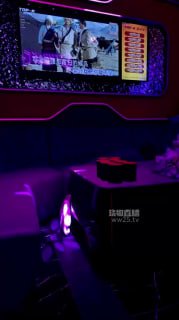 TLWW22071【悠悠琪琪】双S-陪酒小妹的脚下奴的封面