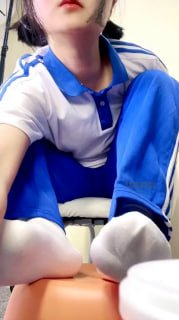 TLWW26487【初恋S】第一视角-偷窥学妹被发现后的封面