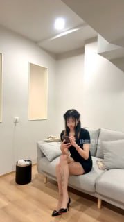 TLWW24039【依依S】强迫羞辱素狗cd的封面