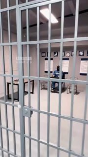 【松紫也狗】204_场景调_女教官严刑逼供【松紫大大】的封面