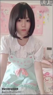 小猫得志学生jk棉袜全体踩肚子踩档的封面