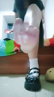 TLWW22717【柠柠S】第一视角_酸奶口水踩踏面包专场2_0的封面