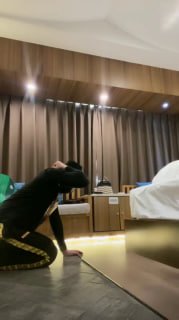 TLWW22754【暖狐S】黄金狗200+暴力耳光舌头烟灰缸的封面