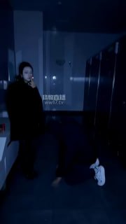 【水晶熊】084 深夜探秘女公厕的封面