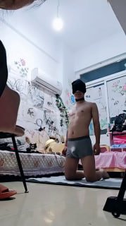 TLWW25068【钰大大】臭脚丫强迫骚狗舔的封面